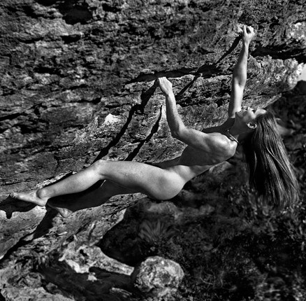 MÁS ALLÁ DE LA SEDUCCIÓN 17