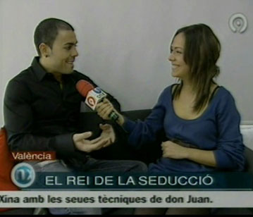 MARIO LUNA, MAESTRO DE LA SEDUCCIÓN, ENTREVISTADO EN CANAL 9